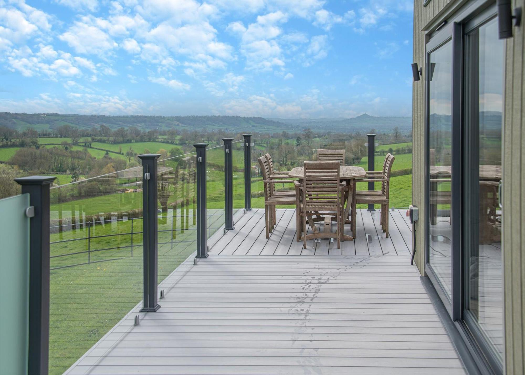 Midsomer Lodges Pilton Номер фото