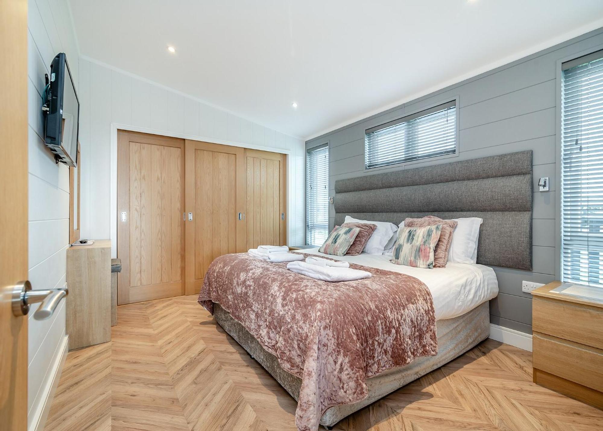 Midsomer Lodges Pilton Номер фото